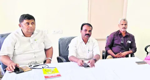 వైద్య విధుల్లో నిర్లక్ష్యం వహిస్తే చర్యలు  