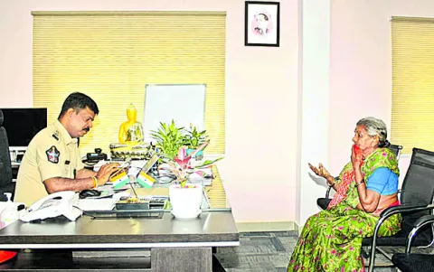 అర్జీలు పునరావృతమైతే చర్యలు తప్పవు 