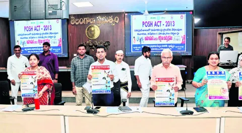 ‘ఎవ్రీ చైల్డ్‌ రీడ్స్‌’పై దృష్టి పెట్టాలి