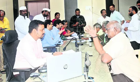 నాణ్యమైన పరిష్కారం చూపాలి 