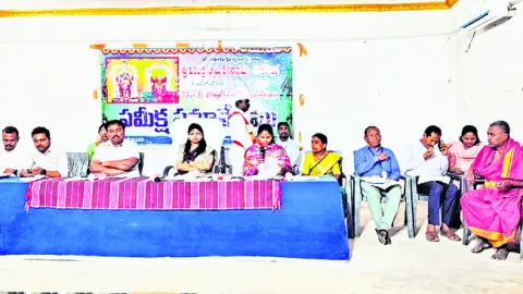 బ్రహ్మోత్సవాల ఏర్పాట్లు పూర్తి చేయండి