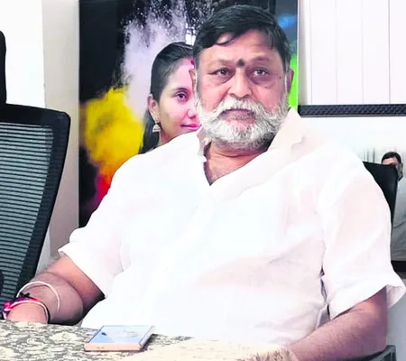 బాబు చరిత్రహీనులుగా మిగిలిపోతారు 