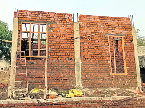 ‘ఇందిరమ్మ’బిల్లుల చెల్లింపులో మార్పు 