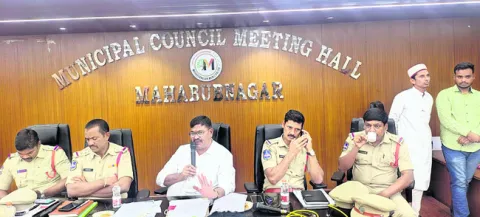 డివిజన్ల బౌండరీలోని ఓట్లే తీసుకోవాలి 