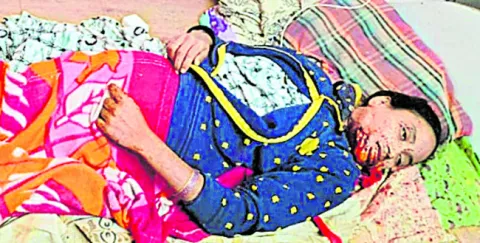 వివాహిత దారుణ హత్య 