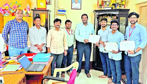 నేషనల్‌ టెక్‌ జైట్‌– 25లో విద్యార్థుల ప్రతిభ