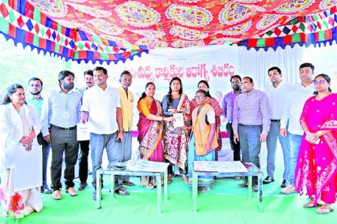 సిటీ బ్యూటీకి కార్మికులే కీలకం