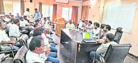 సజావు ఎన్నికలకు పార్టీలు సహకరించాలి