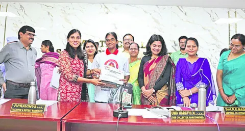 చట్టబద్ధ ప్రయోజనాలతో పరిహారం