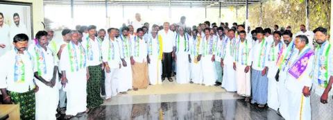 రాప్తాడులో మార్పు మొదలు 