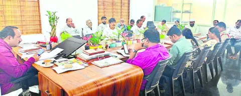 ఇసుక అక్రమంగా రవాణా చేస్తే చర్యలు 