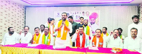 గజ్వేల్‌లో వార్డుల విభజన అశాసీ్త్రయం