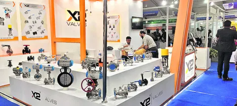 ఆధునిక సాంకేతికతను అందిపుచ్చుకోవాలి