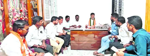 మున్సిపోల్స్‌లో విజయం ఖాయం
