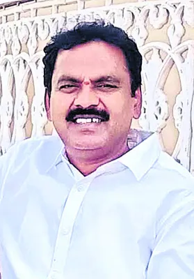 విద్యాశాఖను కలుషితం చేస్తున్న షాడో శక్తులు
