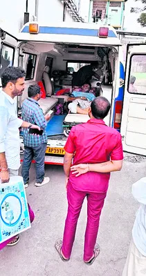 టీజీవీ ఆల్కాలీస్‌లో గ్యాస్‌ లీక్‌!