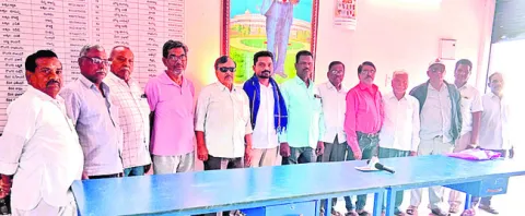 రోస్టర్‌ పాయింట్లతో  మాలలకు నష్టం
