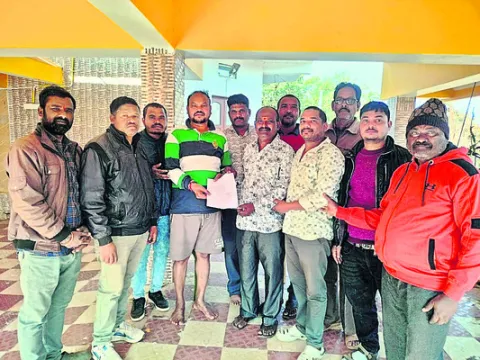 అయ్యప్ప సన్నిధానంకు వితరణ 