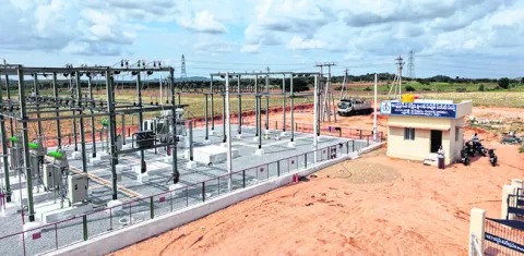 ప్రచార ఆర్భాటం.. రైతుకు శాపం 