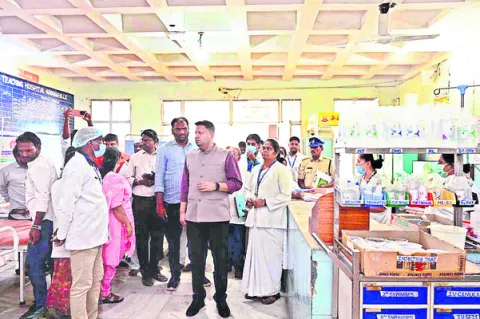 వేళకు వస్తున్నారా.. భోజనం పెడుతున్నారా! 