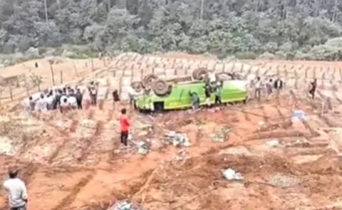 A bus fell into valley in Ooty