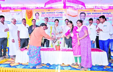 గ్రామాభివృద్ధికి సభ్యుల నిర్ణయమే అంతిమం