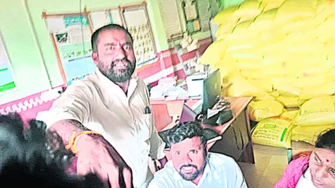 టీడీపీ కార్యకర్త చెబితేనే యూరియా 