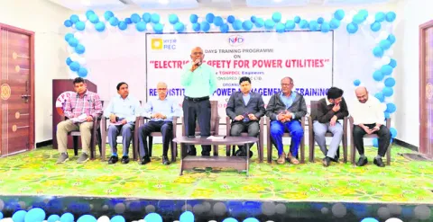 వాతావరణం
