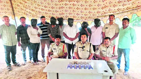 నకిలీ నోట్ల ముఠా గుట్టురట్టు