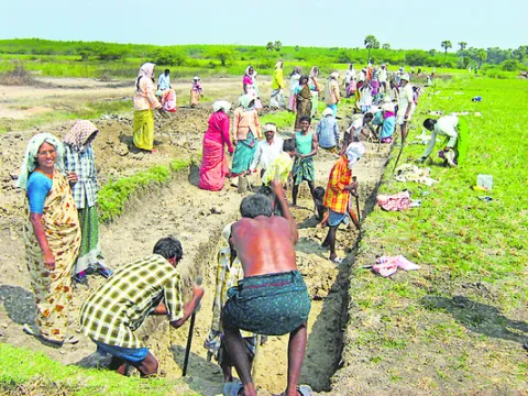 ఉపాధికి సమాధి 