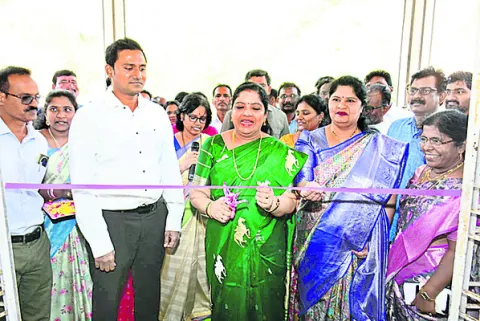 సివిల్స్‌లో మనోళ్లు మెరవాలి