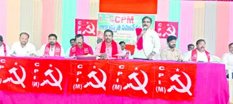 ‘ఉపాధిహామీ’ని నిర్లక్ష్యం చేస్తున్న కేంద్రం 