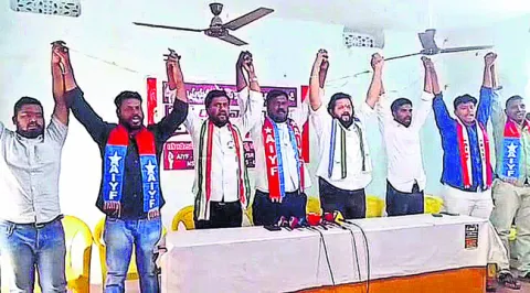 రాష్ట్రంలో ‘రెడ్‌బుక్‌’ రాజ్యాంగం అమలు 