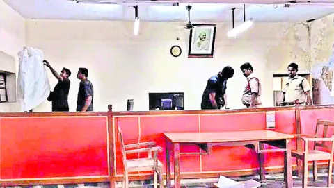 మదనపల్లె కోర్టులకు బాంబు బెదిరింపు 