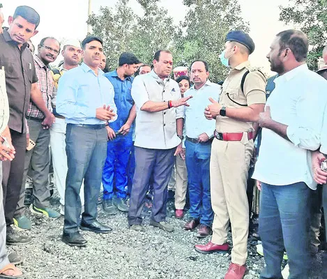 హైవేపై ట్రాఫిక్‌ ఇబ్బందులు  లేకుండా చర్యలు : మంత్రి 