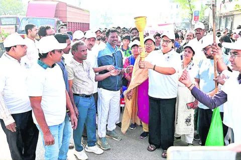 గ్రామాల్లో క్రీడా సంరంభం