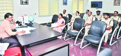 రవాణాశాఖపై సానుకూల దృక్పథం ముఖ్యం 