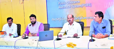 విద్యా ప్రమాణాలు మెరుగు పడాలి