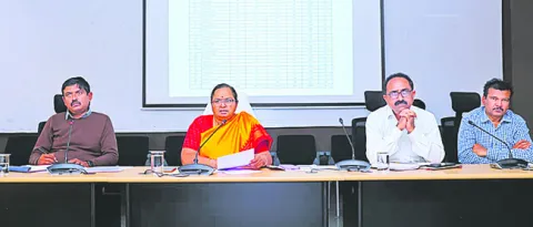 ఇష్టం లేకుంటే వెళ్లిపోండి