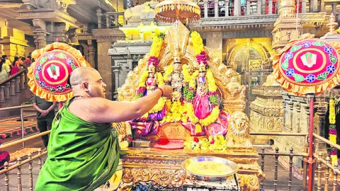 యాదగిరి క్షేత్రంలో సంప్రదాయ పూజలు