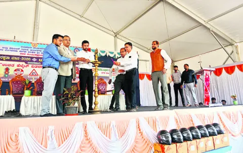 రహదారి ప్రమాదాల నియంత్రణపై జాతా