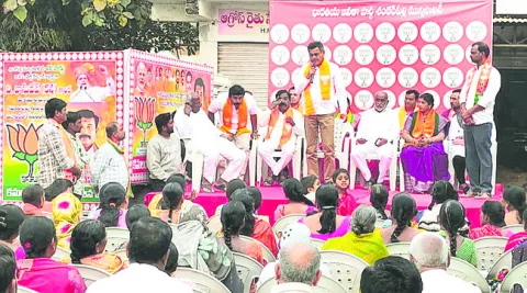 కాంగ్రెస్‌, బీఆర్‌ఎస్‌ కుమ్మక్కు 