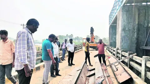 సాగర్‌ కాల్వ రెగ్యులేటర్‌ గేట్‌కు మరమ్మతులు