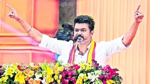 దిగ్గజాల దారిలోనే ముందుకు..! 