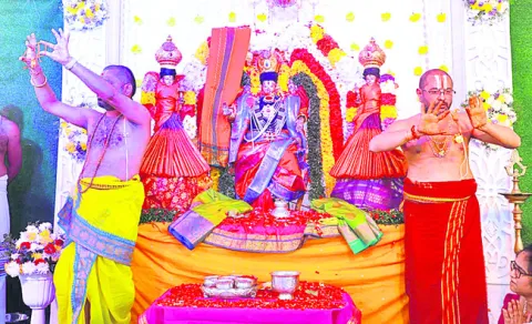 కమనీయం.. తిరుకల్యాణం