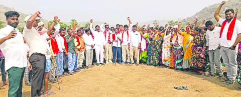 ఉపాధిహామీని నీరుగార్చే కుట్ర 