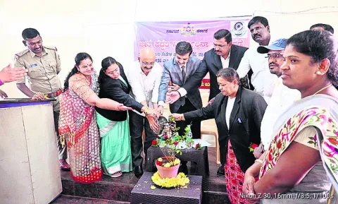 వెట్టి పద్ధతిని నిర్మూలిద్దాం 