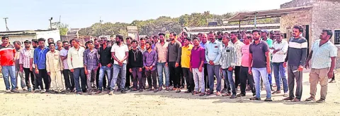 ఓసీపీపై కార్మికుల ఆందోళన 