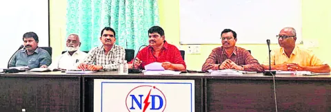 పోలింగ్‌ కేంద్రాలకు నిరంతర విద్యుత్‌