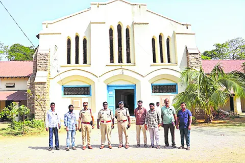 నిర్భయంగా ఓటు వేయండి